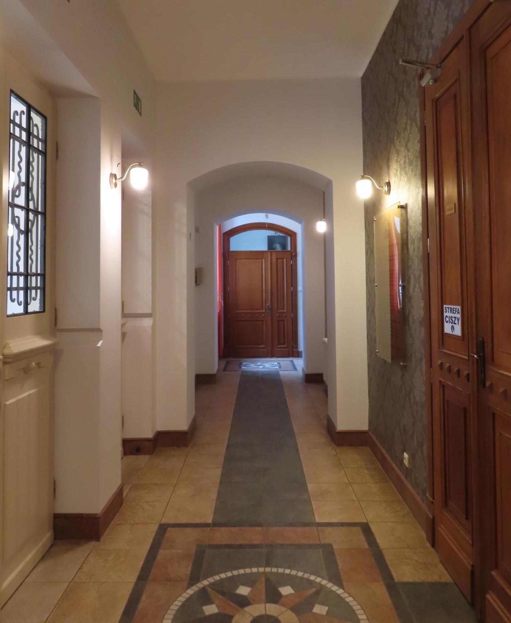 Dobry Zakatek Dom Rekolekcyjny Hotel Konstancin-Jeziorna Bagian luar foto