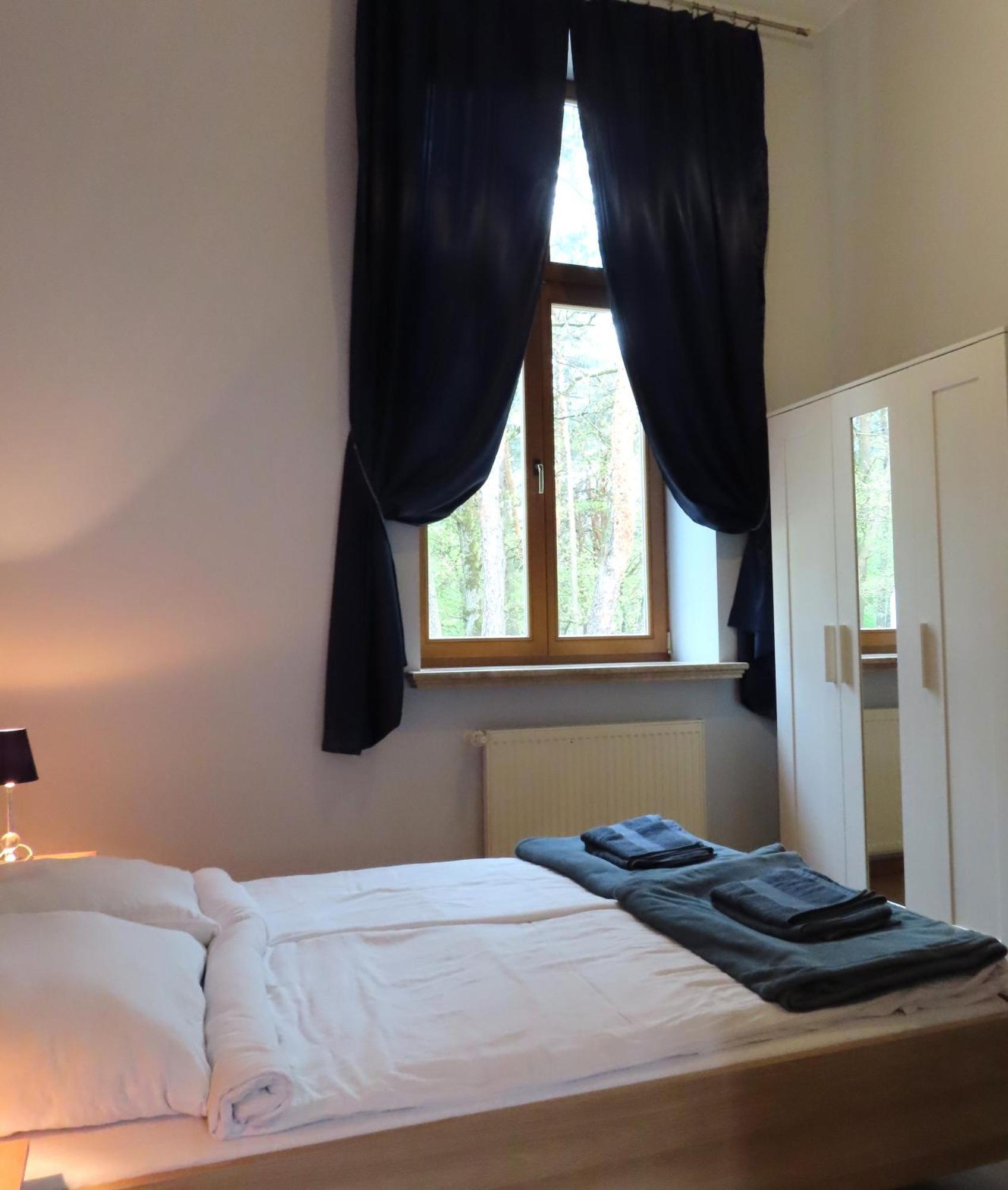 Dobry Zakatek Dom Rekolekcyjny Hotel Konstancin-Jeziorna Bagian luar foto