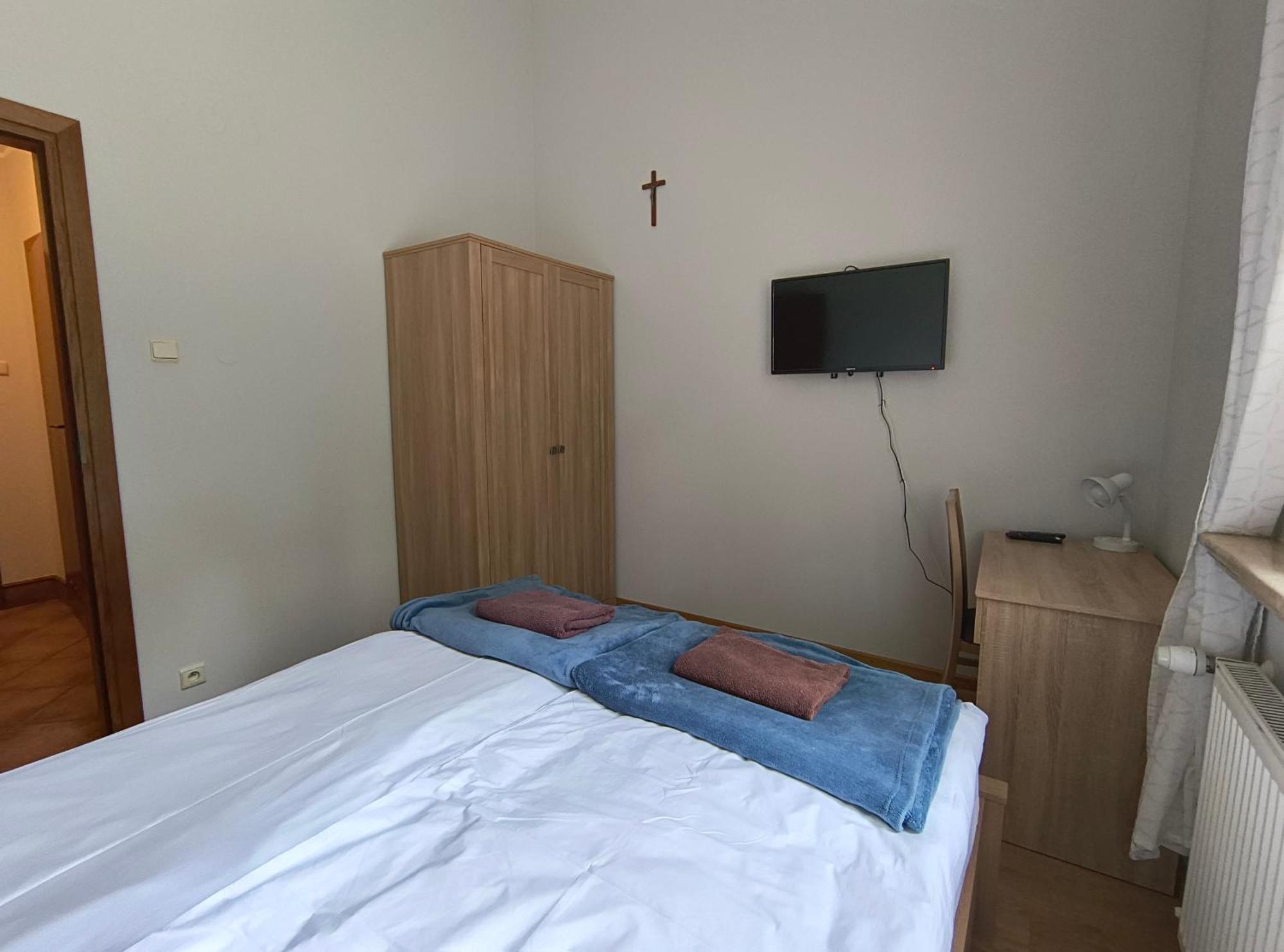 Dobry Zakatek Dom Rekolekcyjny Hotel Konstancin-Jeziorna Bagian luar foto