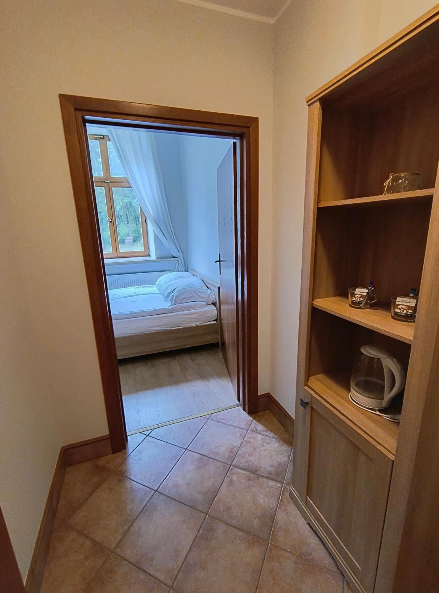 Dobry Zakatek Dom Rekolekcyjny Hotel Konstancin-Jeziorna Bagian luar foto